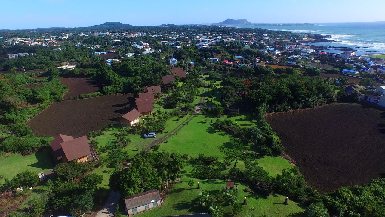 Jeju Bille Log Pension Seogwipo Exterior foto