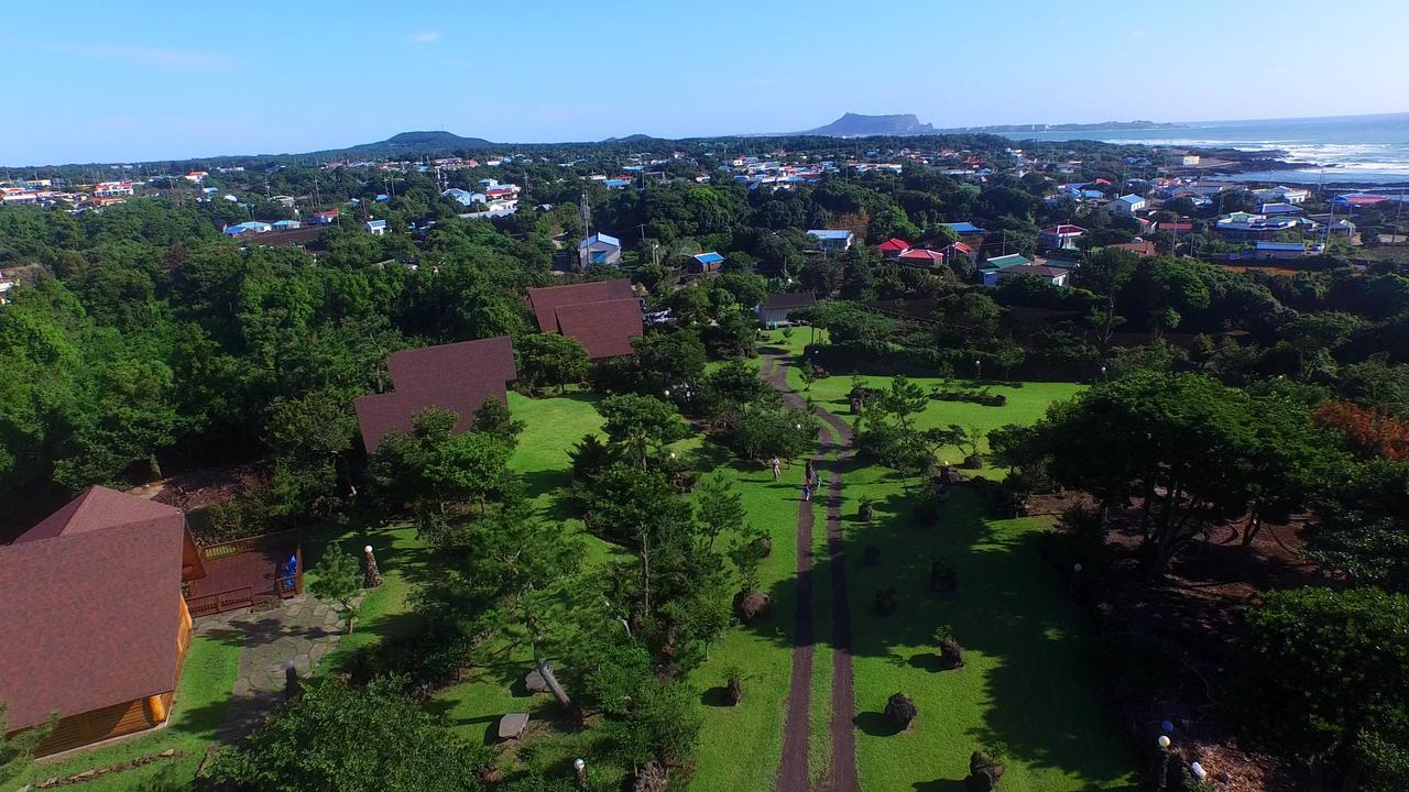 Jeju Bille Log Pension Seogwipo Exterior foto