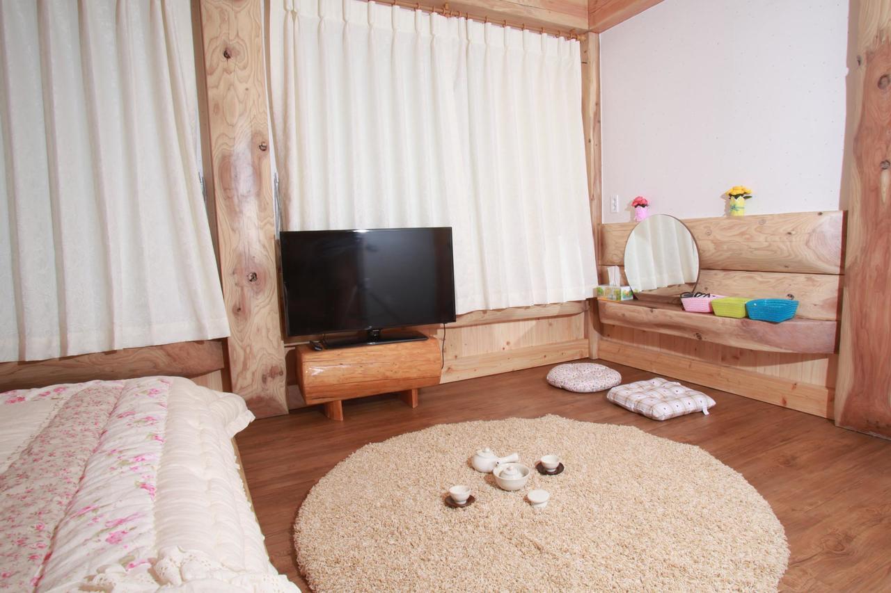 Jeju Bille Log Pension Seogwipo Exterior foto